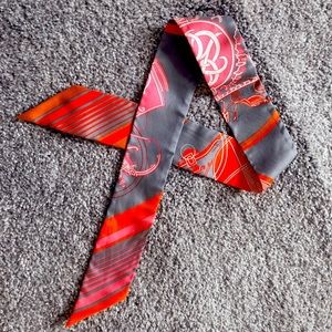 Hermes Ex-Libris Twilly in Grey/Orange color. Original box and tag